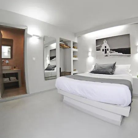 Sealaviesuites Beachfront Hotel
