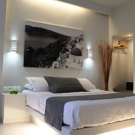 Hotel Sealaviesuites Beachfront Perissa (Santorini)